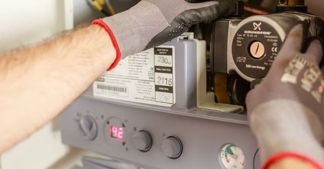 Plumber to the UK: Sponsorship and Qualification Recognition Basics